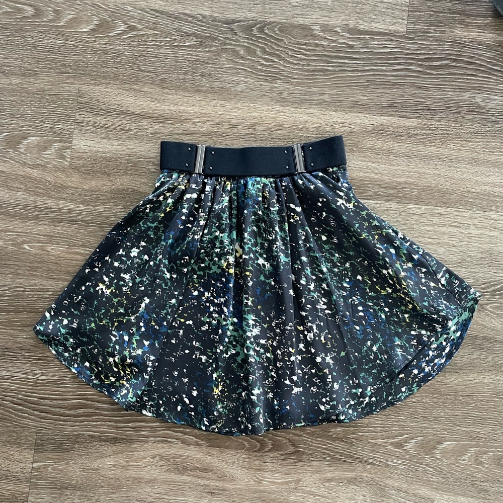 BCBG | A line flowy skirt